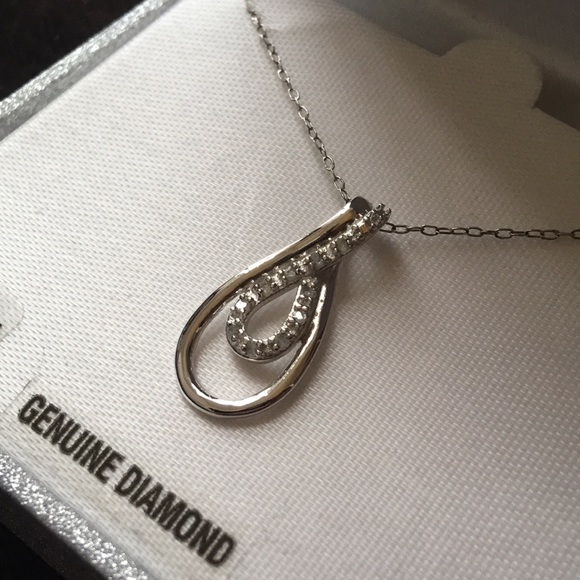 Diamond necklace - Picture 2 of 2